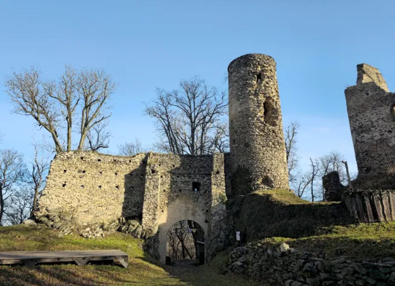 Hrad Kostomlaty Pod Milešovkou, Czech Republic (Czechia)
